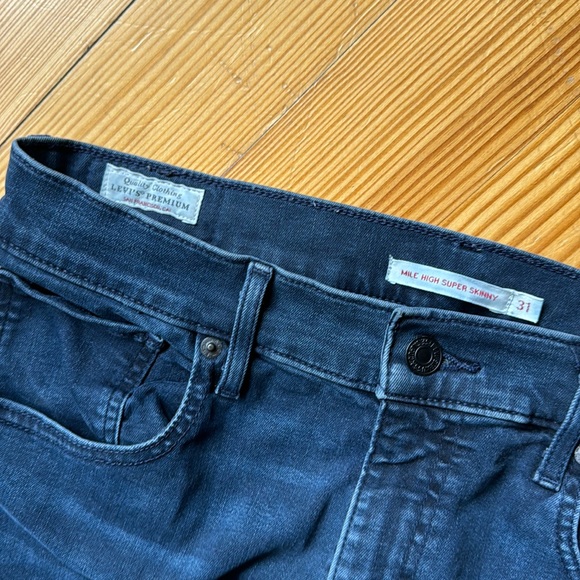 Levi’s mile high super skinny jeans - Picture 3 of 3